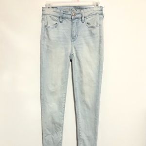 BRAND NEW AMERICAN EAGLE SKINNY JEANS
